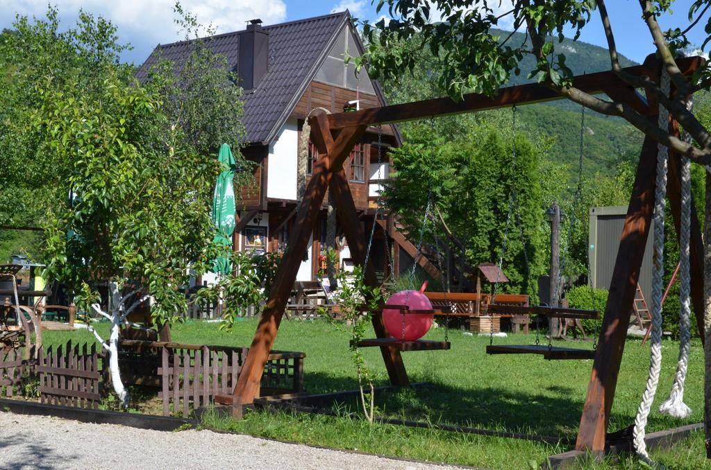 Rooms And Apartments Neron Bihac Lohovo Экстерьер фото